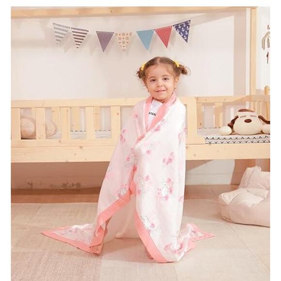 Muslin Baby Blanket, 4-Layer Muslin Cotton Swaddle 47 x 47 - Picture 3 of 8